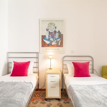 Vibrant In Pangrati By Athenian Homes Exterior foto